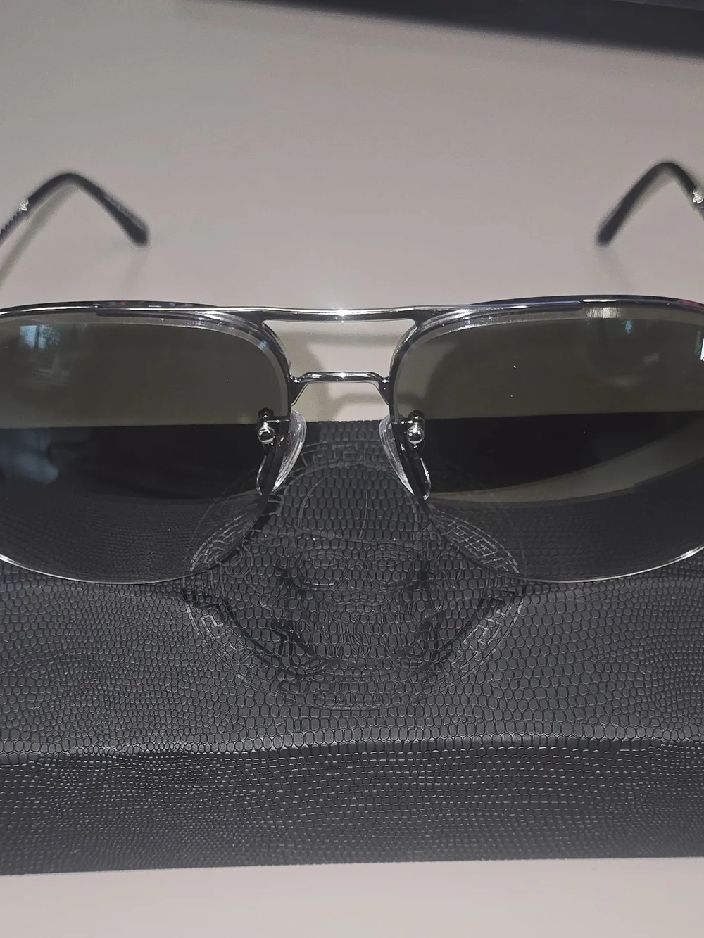 Vintage Frames Co. VF 18kt Signature Series 